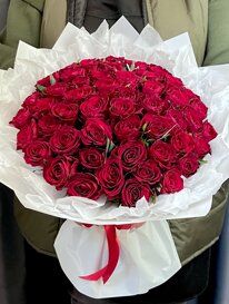 Букет из 51 красной розы